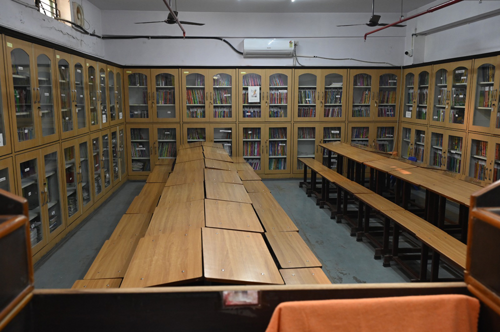 library02